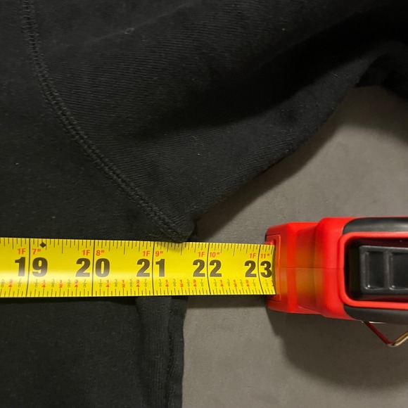 OVO Octobers‎ Very Own Drake Black Mini Owl Hoodie Cropped Size Small - Picture 6 of 7